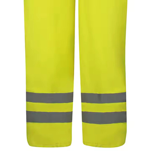 Combinaisons de travail robustes et respirantes de couleur grise avec plusieurs poches, bandes réfléchissantes, caractéristiques de sécurité industrielles - Product Image 1