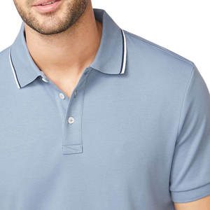 Chemise en jean vintage Style classique Durable et confortable T-shirts pour hommes Chemise de base de tous les jours T-shirt coupe intemporelle - Product Image 1