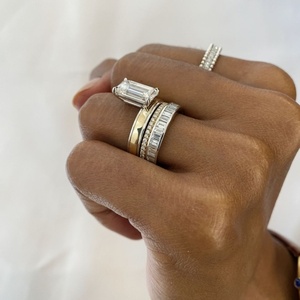แหวนเพชรเม็ดเดี่ยวทรงเหลี่ยมมรกต 3.71 กะรัต รับรองโดย IGI เพชรเพาะเลี้ยง 14K ทองสองสี แหวนหมั้นหรูหราประดับโลหะผสม - Product Image 5