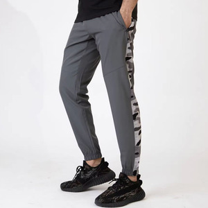 Pantalon de jogging droit 100 % coton personnalisable pour femme, haute qualité, vente en gros, avec étiquette personnalisée, OEM, style streetwear, également disponible pour homme - Product Image 4