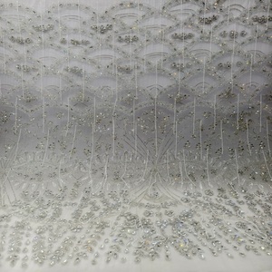 Tissu en Tulle Brodé Main de Luxe Français avec Strass Argentés, Écologique, pour Robes de Mariage et Occasions Spéciales, Taille Moyenne - Product Image 1