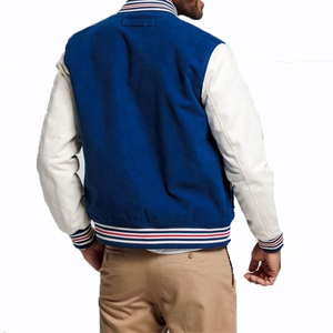 Chaqueta Varsity Stonefield Manufacturing - 100% Lana, Gruesa, Reversible, con Capucha, Impermeable, Ropa de Calle, Ropa de Invierno - Product Image 3