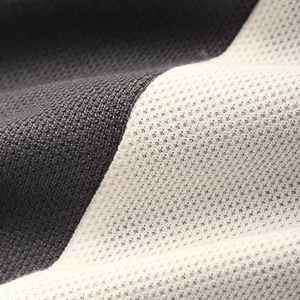 T-shirt en coton tricoté blanc 100 % de haute qualité pour homme, coupe ample et carrée, manches courtes, col rond, décontracté, uni, coupe ajustée - Product Image 3