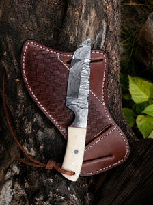 Handmade Damascus steel cowboy Skinner <b>knife</b> <b>bone</b> <b>handle</b> and western style pancake leather sheath - Product Image 3