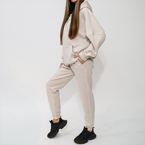 Ensemble de survêtement 2 pièces pour femme, imprimé personnalisé de haute qualité, confortable, printemps/été, avec sweat à capuche zippé et short, style streetwear - Product Image 2