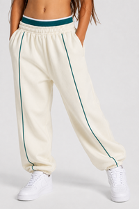 Ensemble de survêtement personnalisé OEM pour filles, survêtement en molleton surdimensionné pour enfants, ensemble sweat à capuche et pantalon de jogging pour filles, survêtements décontractés pour enfants - Product Image 5