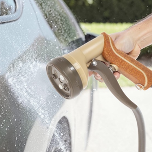 หัวฉีดน้ำพลาสติก+ไม้ก๊อกสำหรับอาบน้ำสัตว์เลี้ยง พร้อมรูปแบบการฉีดพ่นที่ปรับได้ หัวฉีดแบบหมุนได้ ป้องกันความเมื่อยล้า - Product Image 2