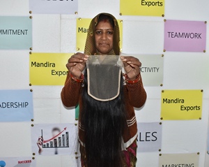 En gros 100% Pas Cher Naturel Noir 7*7 Fermeture Droite Jeune Vierge Cuticule Alignée Extensions de Cheveux Humains Indiens - Product Image 6