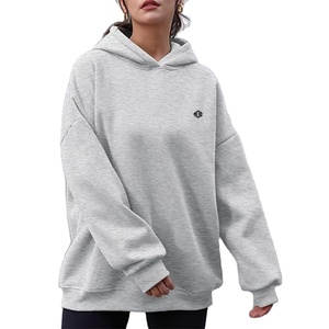 Sweat à capuche surdimensionné pour femme personnalisé en gros Manches longues Gris chiné Logo brodé 3D Imprimé Strass 100% coton Streetwear - Product Image 3