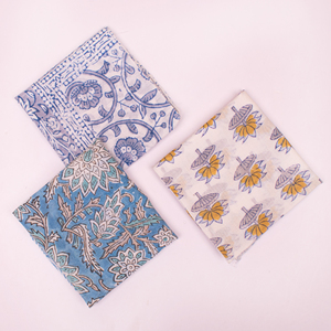 Écharpe carrée en coton de style bohème, motif floral imprimé à la main, masque facial réutilisable, respectueux de la peau, ethnique - Product Image 3