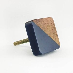Bouton en résine blanche avec base dorée, forme ronde, écologique, fait main, décoration d'intérieur, artisanat, design artistique, boutons en résine les plus vendus - Product Image 5