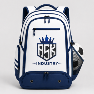 Sac de sport pour le football avec matériau léger et durable, grand espace de rangement, plusieurs poches, bretelles confortables et design athlétique élégant - Product Image 1
