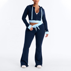 Ensemble tendance deux pièces pour femme, comprenant un sweat à capuche court zippé à manches longues coupe droite et un pantalon de sport tricoté à taille élastiquée avec cordon de serrage, effet usé - Product Image 1