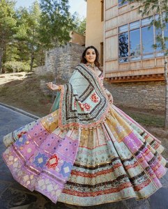 Lehenga Choli de Seda Multicolor Pastel con Dupatta de Diseño |   Ropa Tradicional Gujarati para Fiestas para Mujeres - Product Image 1