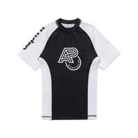Vêtements de combat personnalisés en gros, Rash Guard MMA, fabrication OEM, Spandex/Polyester, impression par sublimation, respirant, sport, adultes, court
