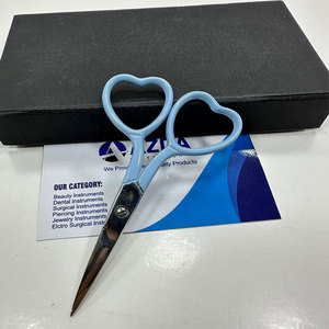 Tijeras de Bordado Profesionales de Acero Inoxidable, Mango en Forma de Corazón Azul Cielo, Punta Fina, Herramienta de Costura de Precisión - Product Image 4