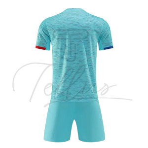 Uniforme de football personnalisé de haute qualité, nouveau, pas cher, en tissu polyester haute performance - Product Image 5