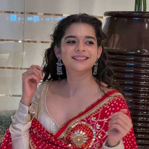 Robe de soirée de créateur avec bordure en dentelle Robe de soirée-Bas et Dupatta - Product Image 3