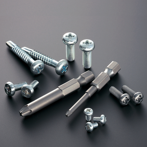 Tornillo de Precisión de Perfil Bajo, Antideslizante, de Alto Torque, Acero al Carbono con Acabado en Óxido Negro, Métrico, para Electrónica OEM - Product Image 5