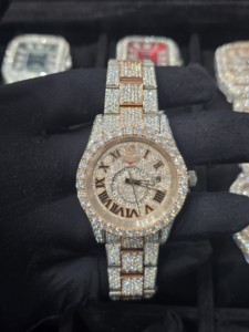 Reloj Bussdown de Lujo con Cristales de Zafiro y Moissanita, Completamente Cubierto de Piedras, de Acero Inoxidable, con Movimiento Automático, Estilo Hip Hop, Fabricación Personalizada - Product Image 5