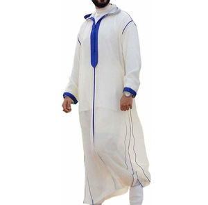 Thobe long noir sur mesure pour homme – Vêtement musulman traditionnel, style unique, coupe classique, robe caftan pour hommes - Product Image 3