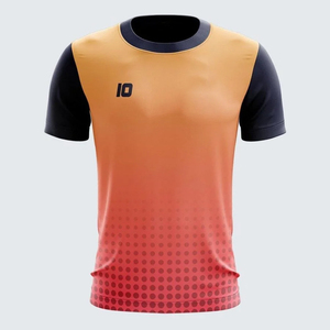 Maillot de football personnalisé imprimé par sublimation, uniforme d'équipe respirant, anti-humidité, séchage rapide, polyester, coupe courte, directement de l'usine - Product Image 1
