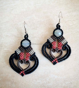 Super qualité mélange fil couleur goujon macramé boucle d'oreille bijoux faits à la main pour cadeau de mariage saint valentin porter pour toute la journée bijoux de bureau - Product Image 2