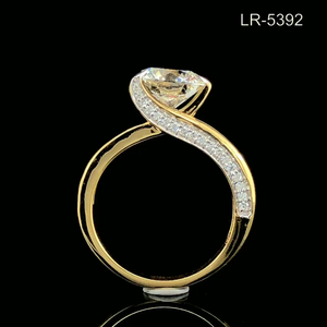 Bague de luxe pour femme en or massif 14 carats plaqué rhodium avec diamant de laboratoire certifié IGI taille brillant rond 3 carats couleur E - Product Image 4