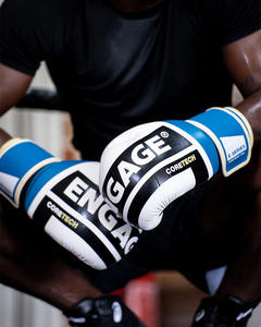 Gants de boxe professionnels Engage Brand pour l'entraînement, le sparring et les exercices sur sac de frappe, en cuir PU durable - Product Image 2