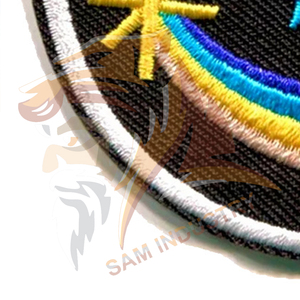 Patchs brodés personnalisés de qualité supérieure, design et logo sur mesure, patchs brodés en tissu à vendre - Product Image 3