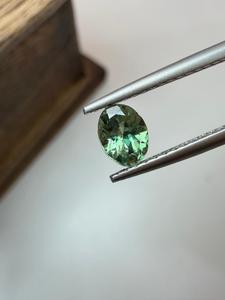 Piedra de Alejandrita Suelta, Corte Ovalado, Verde Azulado, Facetada, Gema Rara de Colección, para Joyería Fina, Piedra Natural con Cambio de Color - Product Image 3
