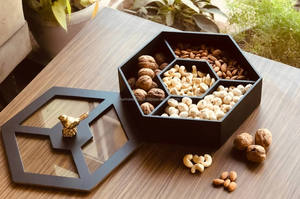 Plateau de fruits secs en bois de haute qualité avec couvercle d'Inde - Product Image 2