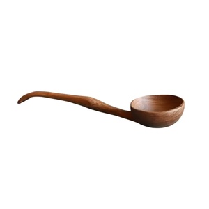 Cuillère de cuisine classique en bois fantaisie, ustensiles de cuisine, outils de service du riz pour restaurant, articles de cuisine pour la maison, table, fabriqué en Inde - Product Image 1