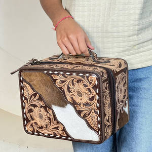 Nouvelle boîte de rangement pour bijoux en cuir artisanal de style western, boîte de rangement de luxe en cuir de vachette avec fermeture à glissière, étui de voyage pour maquillage - Product Image 3