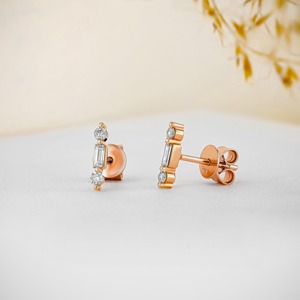 ต่างหูเพชรทรงบาแกตต์เพาะเลี้ยงในห้องปฏิบัติการ ต่างหูแบบหนีบติดหูทองคำแท้ 14K ดีไซน์เรียบหรู เครื่องประดับสำหรับผู้หญิง แบบเดี่ยว - Product Image 3