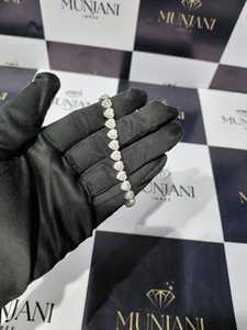 สร้อยข้อมือเทนนิสเงินแท้ 925 ประดับหัวใจมอสซาไนต์ สร้อยข้อมือแบบหัวใจประดับเพชรสำหรับผู้หญิง ผ่านการทดสอบเพชร - Product Image 1