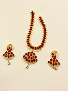 Collier ras-de-cou vintage RAY FINE ORNATES en perles, plaqué or 22 carats, fait main, bijoux de mariage indiens traditionnels - Product Image 2