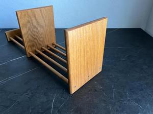 Support à livres en bois de chêne de style Mid-Century, étagère à livres coulissante vintage, support de rangement de bureau, étagère de bureau - Product Image 2