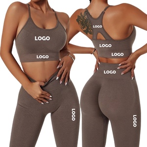 Ensemble de yoga respirant sans couture pour femmes, taille plus, avec soutien-gorge de sport à taille élastique et leggings d'entraînement pour la remise en forme et la course à pied - Product Image 1