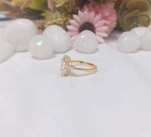 Anillo de Compromiso Solitario de Tres Piedras con Moissanita de Corte Marquesa de 1.75 Quilates, Oro Amarillo de 14K y Platino, para Mujer, Aniversario, Boda - Product Image 2
