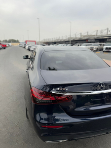 NOUVEAU MERCEDES-BENZ Classe E E-350 2021, 0 km, 5 places, 299 ch, 4 cylindres, transmission automatique - Product Image 2