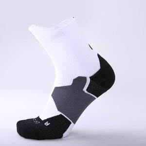 Custom Men's and Women's Nylon Seamless Sports <b>Socks</b> Quarter <b>Compression</b> <b>Running</b> <b>Socks</b> - Product Image 2