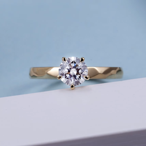 Women's 18K Solid Gold Round Brilliant Cut Diamond Engagement Ring Prong Setting Classic Style Fine Jewelry - Product Image 4