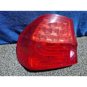 ไฟท้ายด้านในซ้าย ซีรีส์ 3 ปี 2008-2015 มือสอง ของแท้ OEM 7289425 - Product Image 2