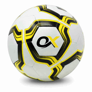 Ballon de football Oxva Industries en cuir premium, cousu à la machine, avec rétention d'air, pour clubs, écoles et tournois officiels - Product Image 3