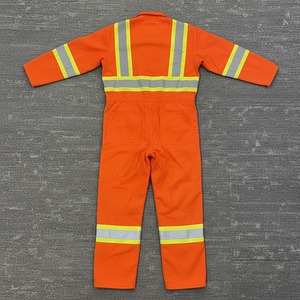 Ropa de Trabajo de Seguridad a Medida, Corte Regular, Impermeable, Transpirable, Aislante, Cálida, con Protección contra Vapores - Product Image 2