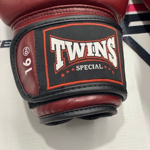 Gants de boxe Muay Thai en cuir véritable à double paume, nouvelle conception tendance, pour hommes, vente en gros OEM - Product Image 6