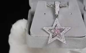 Colgante de Estrella con Incrustaciones de Diamantes para Hombre y Mujer, Estilo Hip Hop, con Circonita Cúbica Rosa, Chapado en Oro - Product Image 5