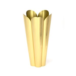 Vase à fleurs en métal de qualité supérieure pour la décoration de la maison, avec un corps robuste et une finition durable. - Product Image 3