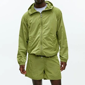 Nouvel ensemble de survêtement d'été pour homme, tenue décontractée de plage, survêtement de sport grande taille pour homme, ensemble deux pièces d'été pour homme à prix de gros 2026 - Product Image 1